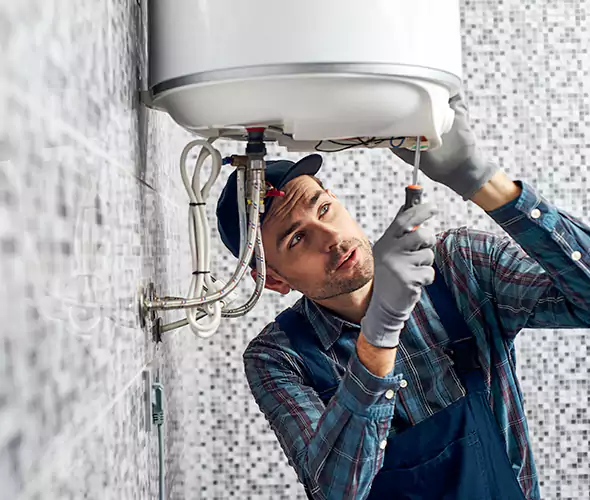 Expert Plumber for Hot Water Tank Maintenance in Rockville Centre, NY: Schedule Reliable Maintenance Services with Us